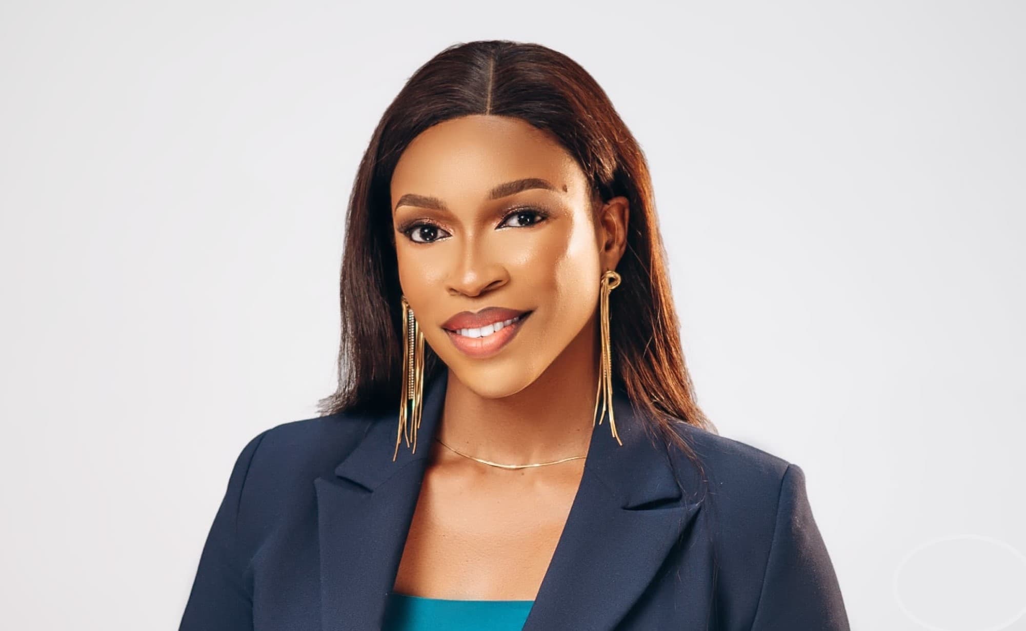 Franca Igwela (Esq.)